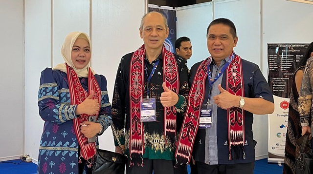 Rakernas Perbarindo 2025: BPR Bahteramas Kendari Dorong Transformasi Digital dan Penguatan UMKM 4 Rakernas Perbarindo 2025: BPR Bahteramas Kendari Dorong Transformasi Digital dan Penguatan UMKM