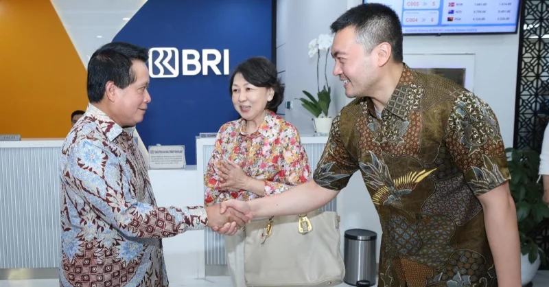 Peringati Hari Pelanggan Nasional, Direksi BRI Sapa Langsung Nasabah di Beberapa Daerah 1 Peringati Hari Pelanggan Nasional, Direksi BRI Sapa Langsung Nasabah di Beberapa Daerah