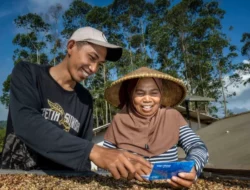 Konsisten Berdayakan UMKM, BRI Raih Penghargaan Pilar Sosial Katadata ESG Index Awards 2025