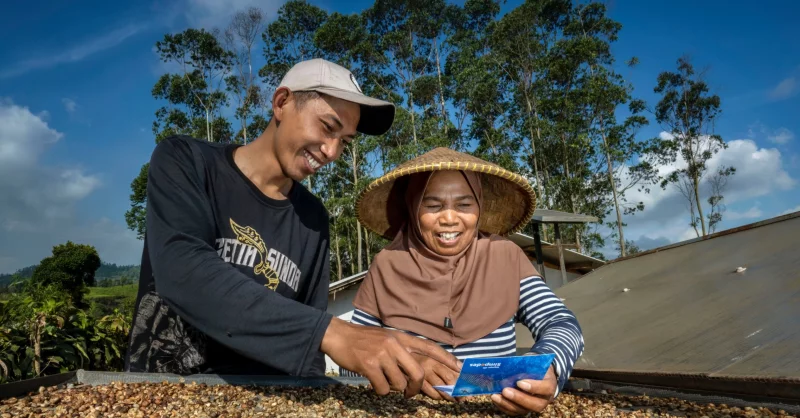 Konsisten Berdayakan UMKM, BRI Raih Penghargaan Pilar Sosial Katadata ESG Index Awards 2025