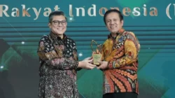 BRI Raih Anugerah Ekonomi Hijau Berkat Konsistensi Dukung Keuangan Inklusif 7 BRI Raih Anugerah Ekonomi Hijau Berkat Konsistensi Dukung Keuangan Inklusif