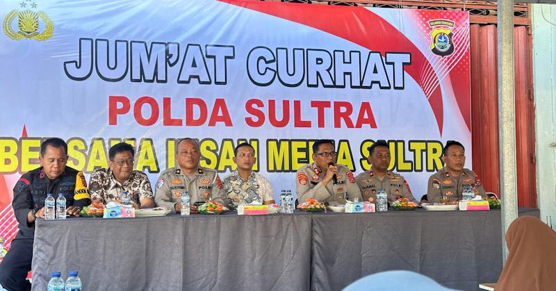 Polda Sultra Gelar Jumat Curhat Bersama Jurnalis di Kendari, Bahas Balap Liar hingga Curanmor 1 Polda Sultra Gelar Jumat Curhat Bersama Jurnalis di Kendari, Bahas Balap Liar hingga Curanmor