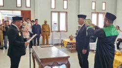 Bupati Mubar Resmi Lantik Ibrahim Rasimu Sebagai Pj Sekda 6 Bupati Mubar Resmi Lantik Ibrahim Rasimu Sebagai Pj Sekda