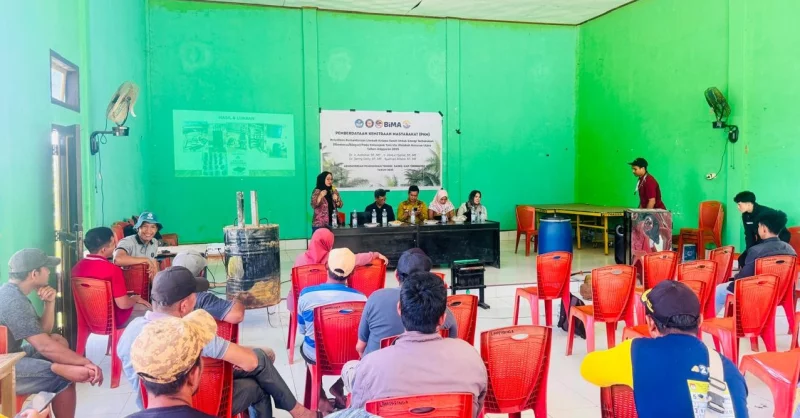 Dosen UHO Latih Petani Konawe Utara Olah Limbah Sawit Jadi Energi Terbarukan 3 Dosen UHO Latih Petani Konawe Utara Olah Limbah Sawit Jadi Energi Terbarukan