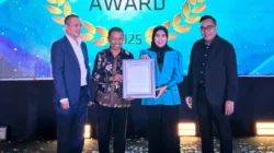 Bukti Konsistensi dan Inovasi, BPR Bahteramas Kolaka Raih Infobank BPR Awards 2025 18 Bukti Konsistensi dan Inovasi, BPR Bahteramas Kolaka Raih Infobank BPR Awards 2025