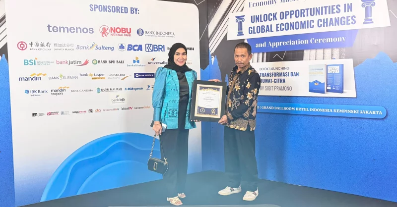 Bukti Konsistensi dan Inovasi, BPR Bahteramas Kolaka Raih Infobank BPR Awards 2025 4 Bukti Konsistensi dan Inovasi, BPR Bahteramas Kolaka Raih Infobank BPR Awards 2025
