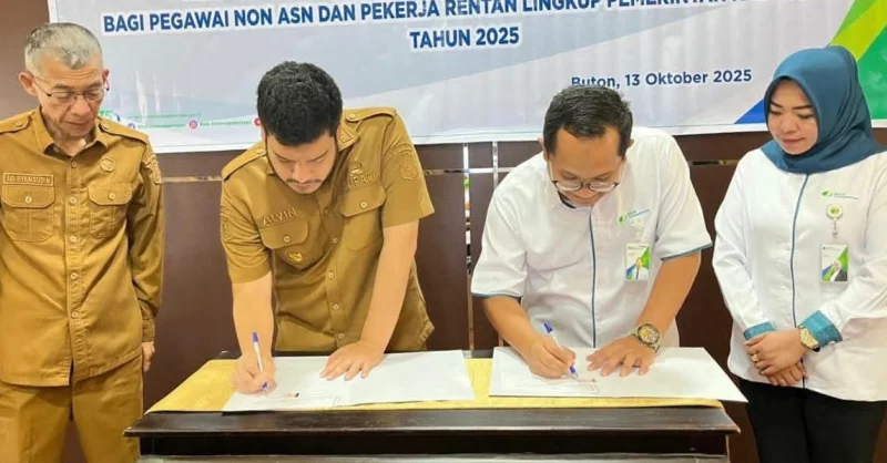 Bupati Buton Teken MoU dengan BPJS Ketenagakerjaan, Wujud Perlindungan untuk Non ASN dan Pekerja Rentan