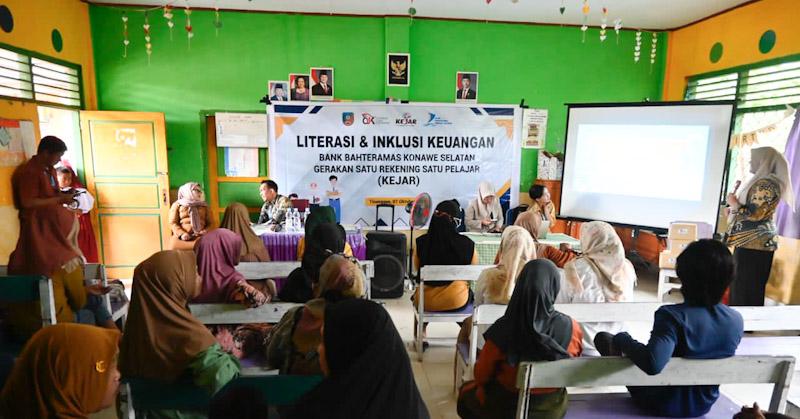 BPR Bahteramas Konsel Gelar Sosialisasi Menabung dan Edukasi Keuangan di SDN 6 Tinanggea 3 BPR Bahteramas Konsel Gelar Sosialisasi Menabung dan Edukasi Keuangan di SDN 6 Tinanggea
