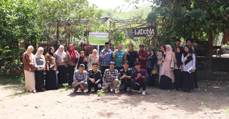 Pertamina Patra Niaga Sulawesi Tingkatkan Sinergi Pendidikan dan Keberlanjutan Lewat Program CSR 1 Pertamina Patra Niaga Sulawesi Tingkatkan Sinergi Pendidikan dan Keberlanjutan Lewat Program CSR