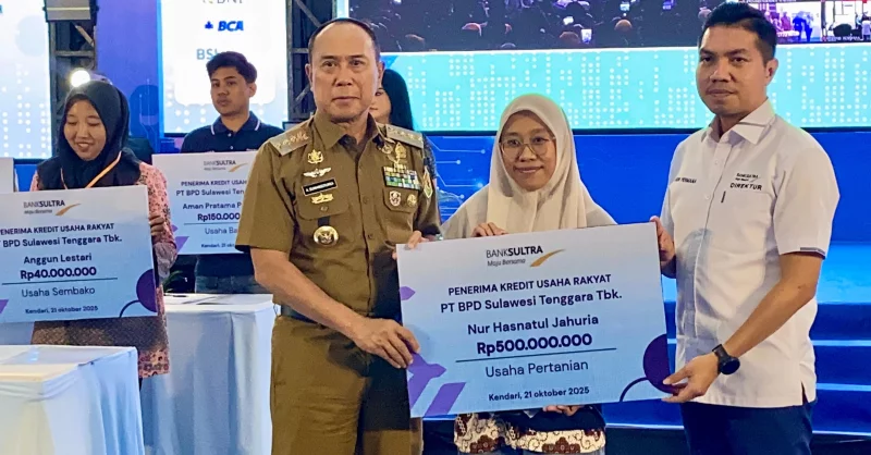 Pemprov Sultra Gelar Akad Massal KUR untuk 1.800 Debitur, Dorong UMKM Naik Kelas