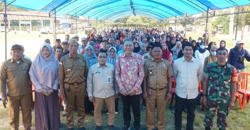 Dukung Generasi Sehat, Anggota DPR RI Ahmad Safei Kenalkan Makan Bergizi Gratis di Kolaka