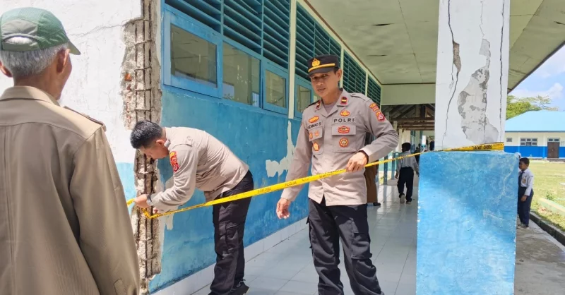 Pascagempa Muna Barat, Polsek Sawerigadi Tinjau Kerusakan Sekolah dan RSUD