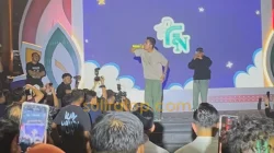 Fresly Nikijuluw Sukses Hibur Warga Kendari di Penutupan BIK 2025 12 Fresly Nikijuluw Sukses Hibur Warga Kendari di Penutupan BIK 2025