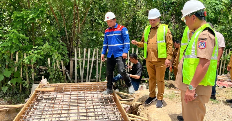 Jalan Lakalamba–Lawada Jaya Sedot Rp5,7 Miliar, La Ode Darwin Minta Kualitas Tak Asal Jadi