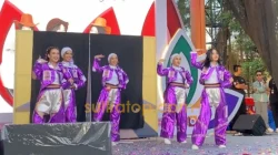 Kreativitas Pegawai Bank hingga Pegadaian Unjuk Gigi di IJK Dance Competition Kendari 15 Kreativitas Pegawai Bank hingga Pegadaian Unjuk Gigi di IJK Dance Competition Kendari