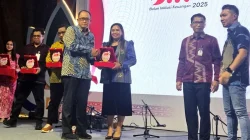 Jadi Penggerak Inklusi Keuangan Termasif, BPR Bahteramas Bombana Diganjar Penghargaan Bergengsi di BIK 2025 4 Jadi Penggerak Inklusi Keuangan Termasif, BPR Bahteramas Bombana Diganjar Penghargaan Bergengsi di BIK 2025