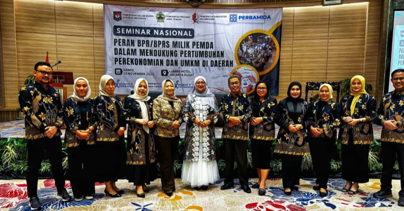 Seminar Nasional Perbamida, BPR Bahteramas Kendari Komitmen Dukung Pertumbuhan Ekonomi dan UMKM 3 Seminar Nasional Perbamida, BPR Bahteramas Kendari Komitmen Dukung Pertumbuhan Ekonomi dan UMKM