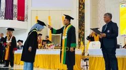 UHO Wisuda 2.936 Mahasiswa Periode Juli-Oktober 2025 dalam 4 Gelombang 3 UHO Wisuda 2.936 Mahasiswa Periode Juli-Oktober 2025 dalam 4 Gelombang