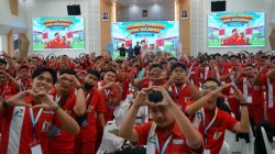 Pertamina Patra Niaga Sulawesi Gelar Pembekalan Kepada Operator SPBU: Perkuat Komunikasi, Layanan, dan Semangat Kebersamaan 3 Pertamina Patra Niaga Sulawesi Gelar Pembekalan Kepada Operator SPBU: Perkuat Komunikasi, Layanan, dan Semangat Kebersamaan