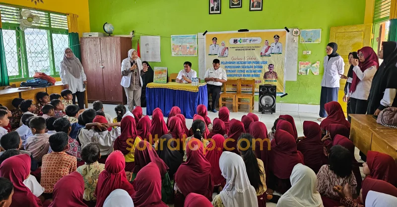 Dinkes Muna Barat Dorong Siswa SDN 5 Wadaga Terapkan Perilaku Hidup Bersih dan Sehat