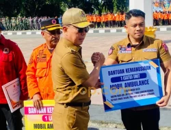 ASR Donasikan 9 Kendaraan Operasional Penanganan Bencana, Pakai Dana Pribadi