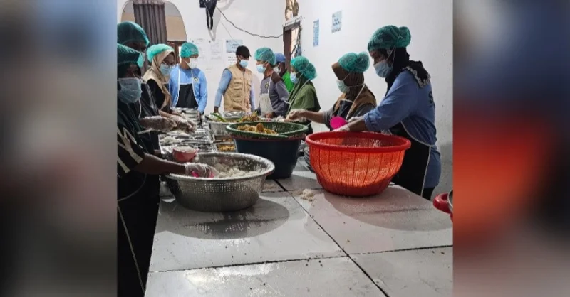Temuan Ulat di MBG dan Banyak Lalat di Tempat Pengolahan, Ini Tanggapan SPPG Barangka Muna Barat 1 Temuan Ulat di MBG dan Banyak Lalat di Tempat Pengolahan, Ini Tanggapan SPPG Barangka Muna Barat