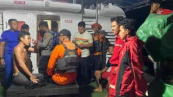 Dihantam Ombak di Perairan Totobo Kolaka, 2 Pemancing Hilang, 4 Selamat
