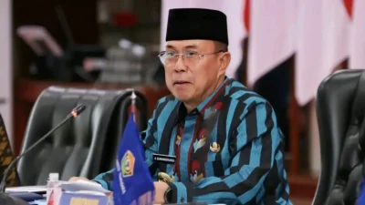 Konektivitas Antarwilayah Diperkuat, Gubernur ASR Benahi 10 Ruas Jalan Melalui Program JAMAAH 2025