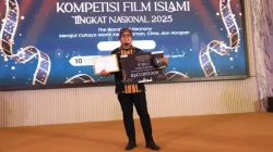 Sutradara Andhy Loppes Harumkan Nama Sultra, Dua Filmnya Juara di Kompetisi Film Islami Nasional 2025 3 Sutradara Andhy Loppes Harumkan Nama Sultra, Dua Filmnya Juara di Kompetisi Film Islami Nasional 2025