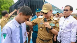 Gubernur ASR Gelontorkan Beasiswa Rp475 Juta untuk 160 Siswa Berprestasi