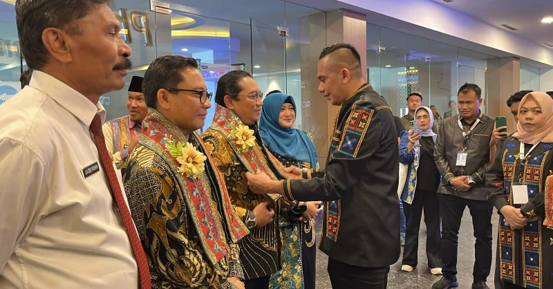 Munas ke-10 Perbamida Sukses Digelar di Kendari, BPR/BPRS Siap Bangun Ekonomi Daerah 4 Munas ke-10 Perbamida Sukses Digelar di Kendari, BPR/BPRS Siap Bangun Ekonomi Daerah