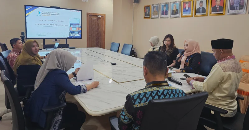 Pertumbuhan Positif Tarik Minat Pemkot untuk Sertakan Modal ke BPR Bahteramas Kendari 3 Pertumbuhan Positif Tarik Minat Pemkot untuk Sertakan Modal ke BPR Bahteramas Kendari
