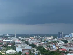 Waspada Hujan Lebat Lokal Siang-Sore Jelang Natal dan Tahun Baru 2026
