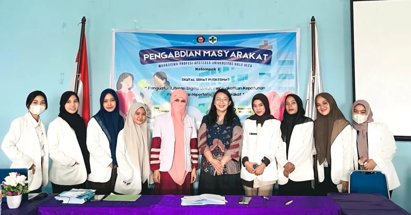 Mahasiswa Profesi Apoteker UHO Edukasi Literasi Digital dan Kepatuhan Obat Pasien Hipertensi di Kendari 1 Mahasiswa Profesi Apoteker UHO Edukasi Literasi Digital dan Kepatuhan Obat Pasien Hipertensi di Kendari