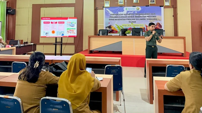 Isi Materi di Dinkes Sultra, Pgs Karumkit Korem 143/HO Paparkan Peran TNI dalam Penanggulangan Bencana 1 Isi Materi di Dinkes Sultra, Pgs Karumkit Korem 143/HO Paparkan Peran TNI dalam Penanggulangan Bencana