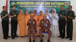 Hari Juang TNI AD 2025, Denkesyah Kendari Beri Pengobatan Umum dan Khitan Gratis