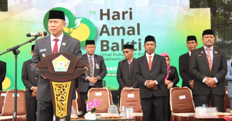 Pimpin Upacara HAB ke-80 Kemenag di Sultra, Ini Pesan Gubernur Andi Sumangerukka