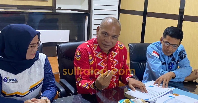 Pemprov Sultra Targetkan PAD Rp1,389 Triliun pada Tahun 2026 1 Pemprov Sultra Targetkan PAD Rp1,389 Triliun pada Tahun 2026