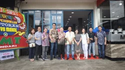 Restoran Padang Surya Manik Buka Cabang ke-17 di Kendari 4 Restoran Padang Surya Manik Buka Cabang ke-17 di Kendari