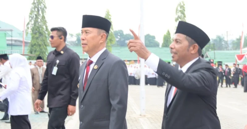 Dana Pribadi Gubernur Sultra, Rp100 Juta Disalurkan untuk Madrasah Berprestasi