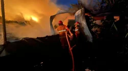 17 Bangunan Ludes Terbakar di Kendari Barat, Kerugian Capai Rp5 Miliar
