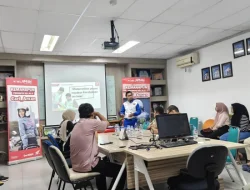 Asmo Sulsel Kembali Gelar Edukasi Safety Riding untuk Karyawan Tribun Timur