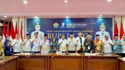 Pemprov Sultra Dorong Percepatan Merger 12 BPR Bahteramas, Target Rampung April 2027 6 Pemprov Sultra Dorong Percepatan Merger 12 BPR Bahteramas, Target Rampung April 2027
