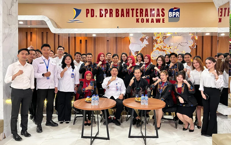38 Pegawai BPR Bahteramas Konawe Ikuti Tes Urine BNN, Hasilnya Negatif 1 38 Pegawai BPR Bahteramas Konawe Ikuti Tes Urine BNN, Hasilnya Negatif