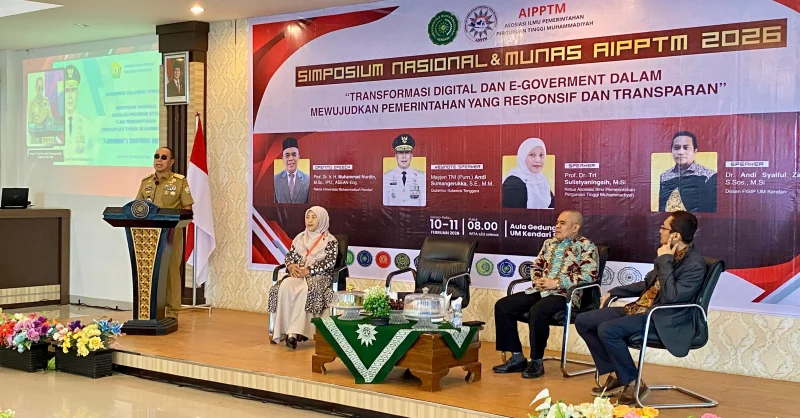 Simposium Nasional Ilmu Pemerintahan di UM Kendari Dorong Penerapan E-Government di Sultra 1 Simposium Nasional Ilmu Pemerintahan di UM Kendari Dorong Penerapan E-Government di Sultra