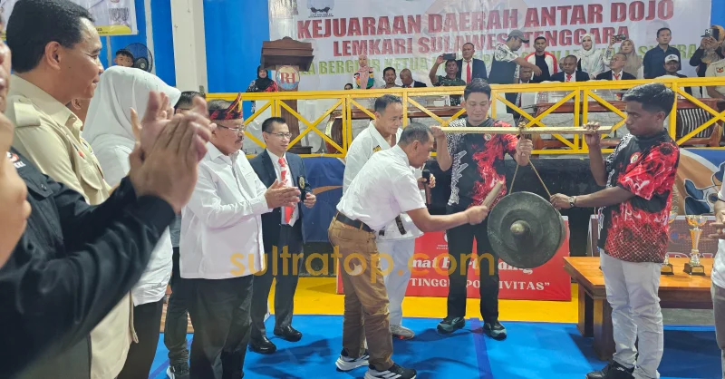 Kejurda Karate Lemkari Sultra Dibuka Wakil Bupati Muna Barat, Tekankan Sportivitas dan Persaudaraan 1 Kejurda Karate Lemkari Sultra Dibuka Wakil Bupati Muna Barat, Tekankan Sportivitas dan Persaudaraan