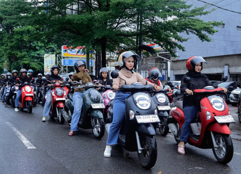 Asmo Sulsel Gelar Scoopy Girls Match & Style, Perpaduan Riding Aman dan Ekspresi Gaya Anak Muda Makassar 1 Asmo Sulsel Gelar Scoopy Girls Match & Style, Perpaduan Riding Aman dan Ekspresi Gaya Anak Muda Makassar