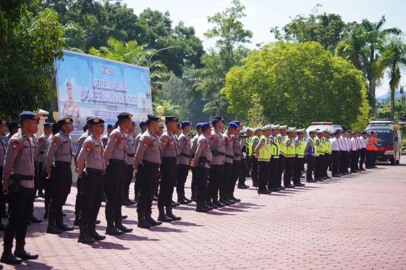 Operasi Keselamatan Anoa 2026 Digelar Polda Sultra, Libatkan 496 Personel 1 Operasi Keselamatan Anoa 2026 Digelar Polda Sultra, Libatkan 496 Personel