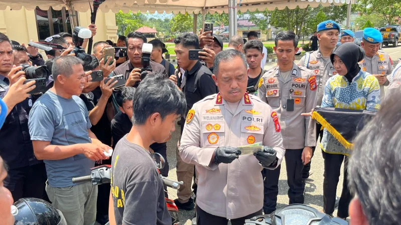 Polresta Kendari Bongkar Sindikat Curanmor Lintas Kabupaten, 73 Motor Diamankan 1 Polresta Kendari Bongkar Sindikat Curanmor Lintas Kabupaten, 73 Motor Diamankan