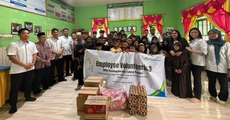 BPJS Ketenagakerjaan Sultra Salurkan Bantuan Sembako ke Panti Asuhan Lewat Program Employee Volunteering 1 BPJS Ketenagakerjaan Sultra Salurkan Bantuan Sembako ke Panti Asuhan Lewat Program Employee Volunteering
